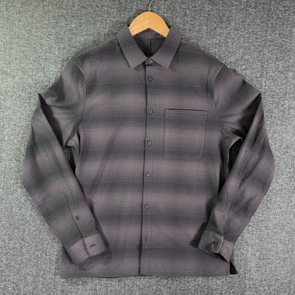 Lululemon Commission Shirt Men Medium Performance Stretch Button Up Long Sleeve